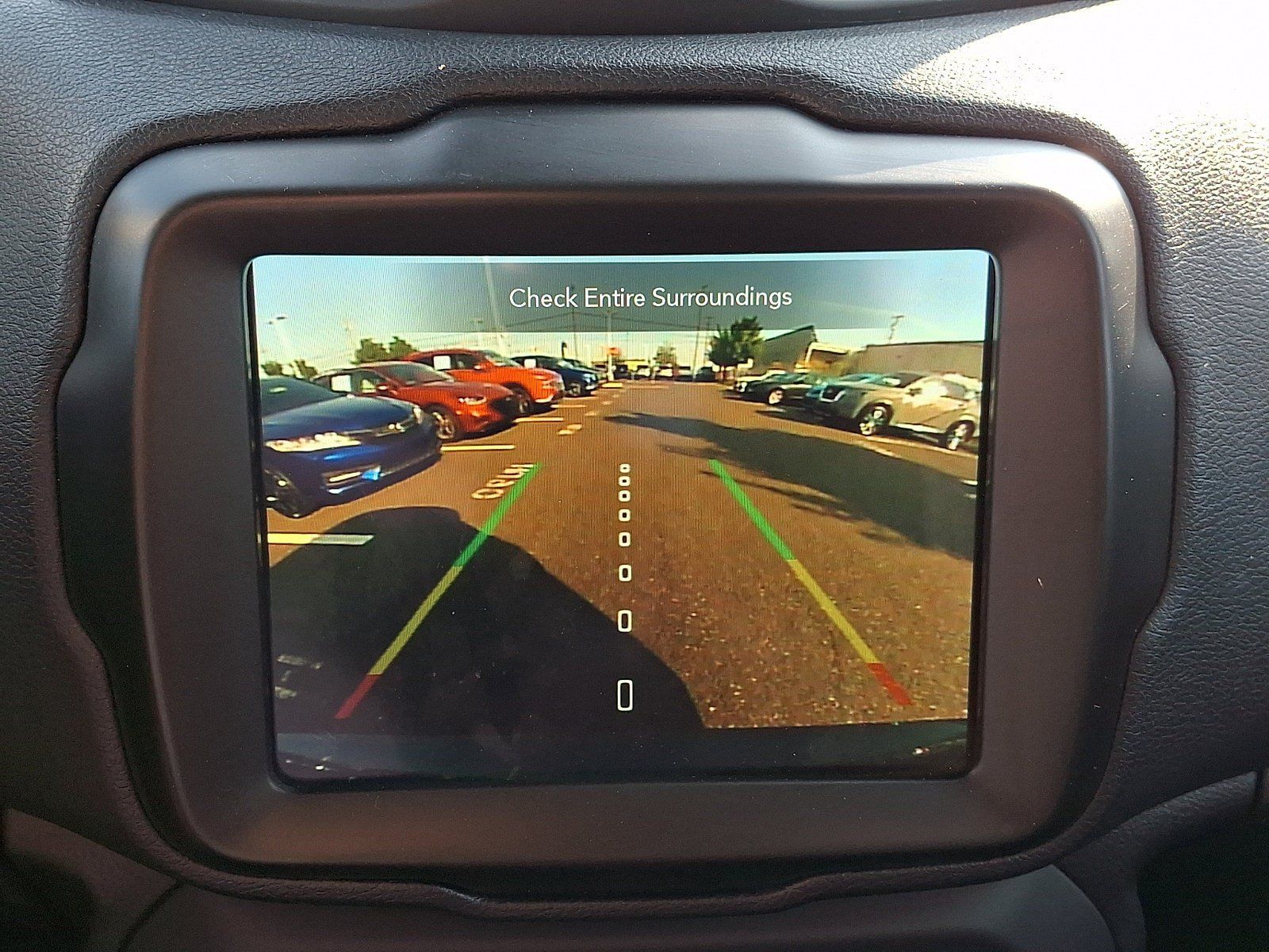 Used 2023 Jeep Renegade Latitude AWD/4WD image 18