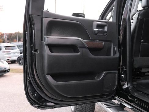 Used 2017 GMC Sierra 2500 Denali w/ Duramax Plus Package image 50