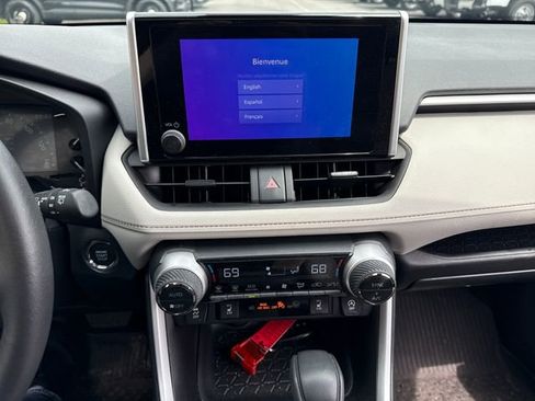 Certified 2023 Toyota RAV4 XLE w/ Convenience Package AWD/4WD image 28