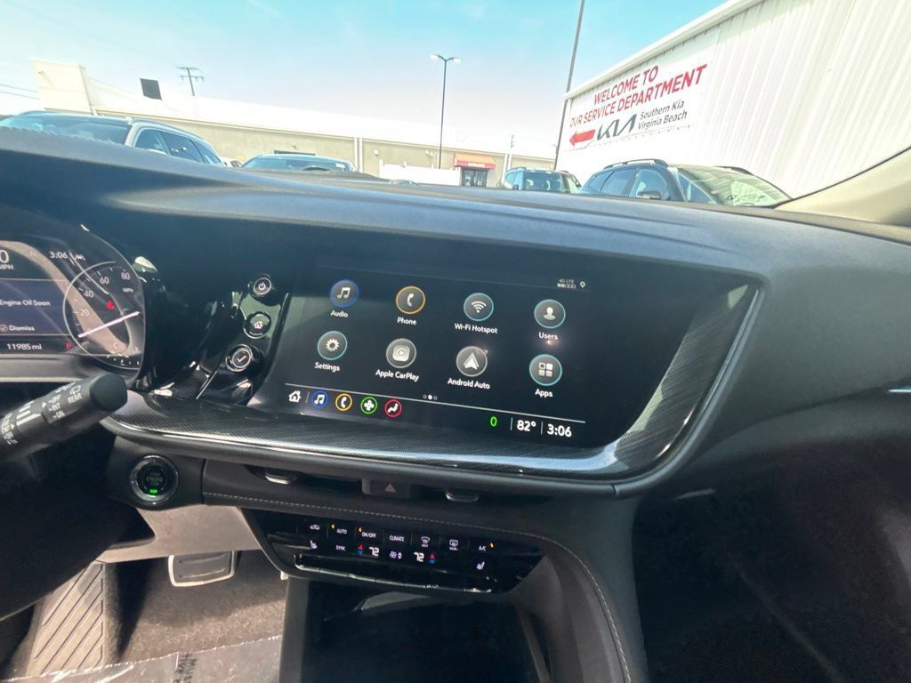 Used 2023 Buick Envision Essence w/ Sport Touring Package AWD/4WD image 14