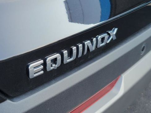 Used 2025 Chevrolet Equinox LT w/ Convenience Package II FWD image 6