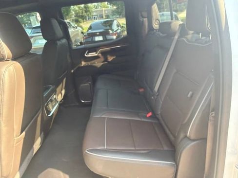Used 2024 GMC Sierra 1500 Denali w/ Denali Reserve Package AWD/4WD image 32