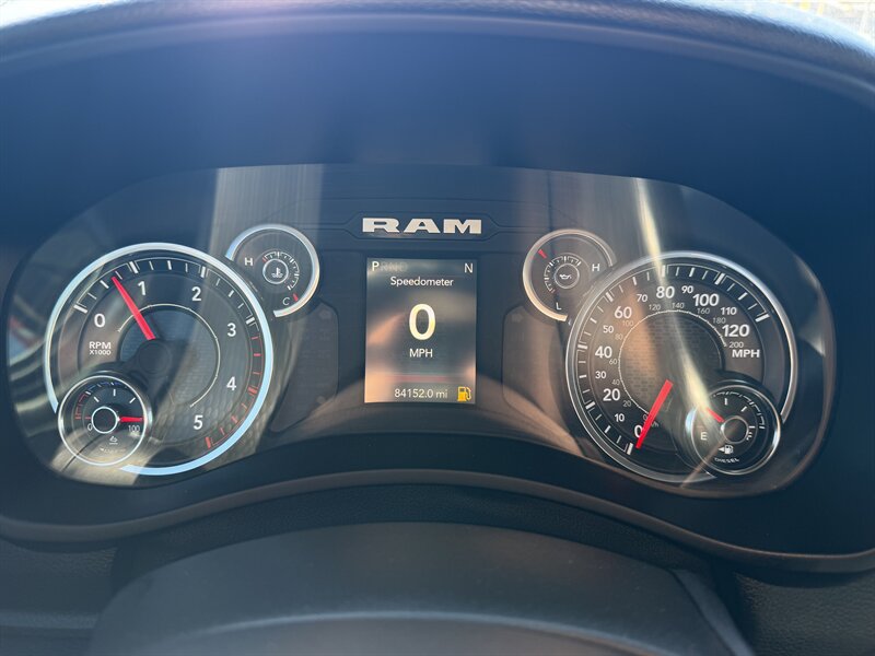 Used 2024 RAM 5500 Tradesman w/ Chrome Appearance Group RWD image 16