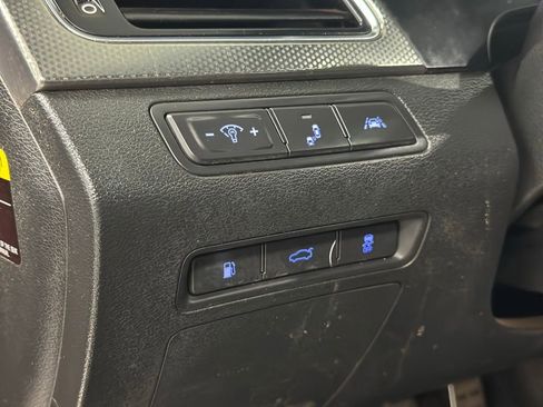 Used 2015 Hyundai Sonata Sport 2.0T w/ Option Group 07 FWD image 15