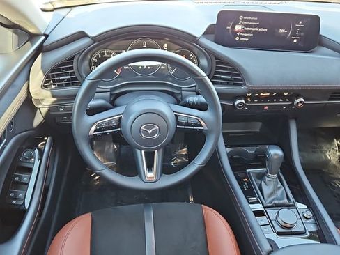 Certified 2025 MAZDA MAZDA3 s image 15