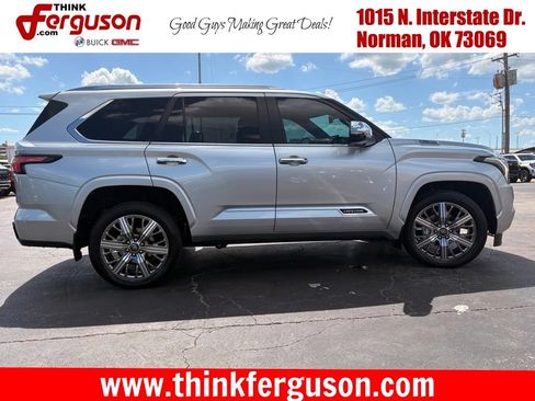 Used 2026 Toyota Sequoia Capstone AWD/4WD image 5