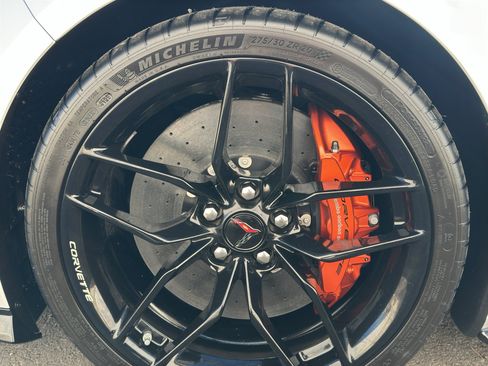 New 2026 Chevrolet Corvette Z06 w/ Stealth Interior Trim Package RWD image 7
