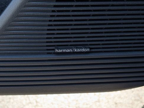 New 2026 Subaru Outback Limited image 14