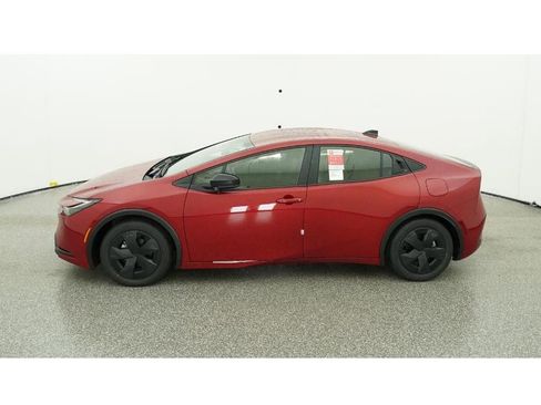New 2026 Toyota Prius LE FWD image 4