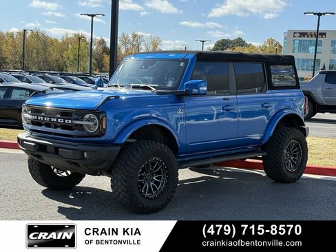 Used 2021 Ford Bronco Outer Banks image 2