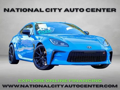 Used 2022 Toyota GR86 Premium w/ ALL Weather Mat Package (TMS) image 1