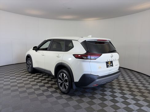 Used 2023 Nissan Rogue SV AWD/4WD image 8