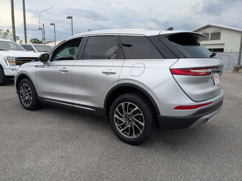 Used 2020 Lincoln Corsair AWD w/ Equipment Group 101A image 6
