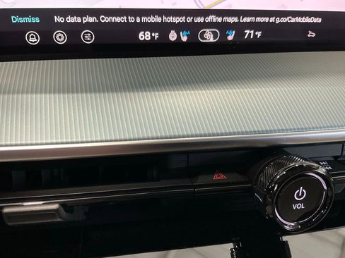 Used 2025 Nissan Murano Platinum image 11