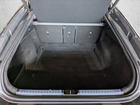 Certified 2022 Mercedes-Benz EQS 580 4MATIC Sedan image 10