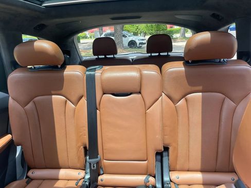 Used 2018 Audi Q7 3.0T Prestige AWD/4WD image 16