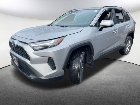 New 2025 Toyota RAV4 XLE image 6
