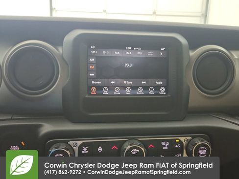 Certified 2018 Jeep Wrangler Sport AWD/4WD image 23
