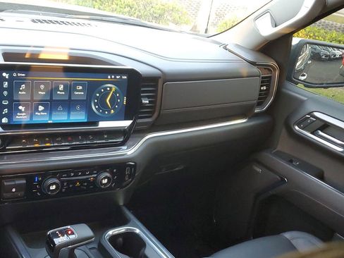 Certified 2023 Chevrolet Silverado 1500 LTZ w/ LTZ Premium Package image 19