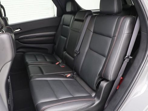 Used 2025 Dodge Durango GT AWD/4WD image 12