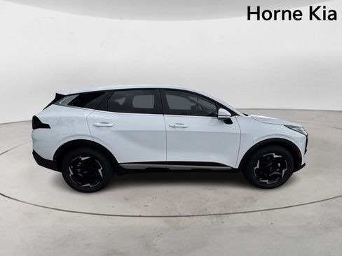 New 2026 Kia Sportage EX image 3