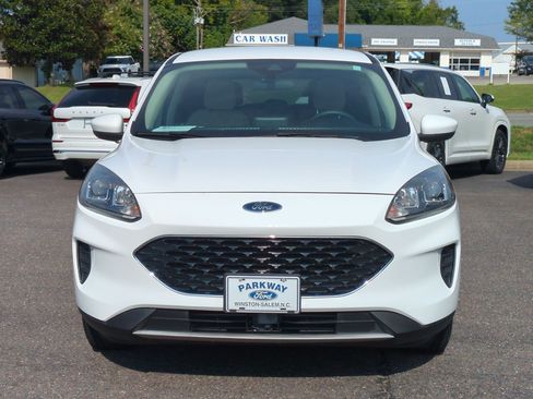 Used 2020 Ford Escape SE FWD image 8