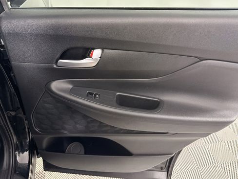 Used 2019 Hyundai Santa Fe SE AWD/4WD image 25