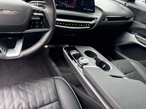 Certified 2026 Cadillac Lyriq V AWD/4WD image 25