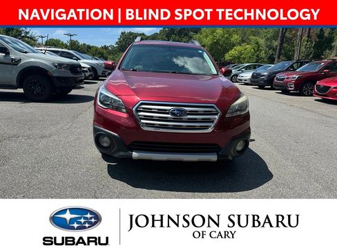 Used 2017 Subaru Outback 2.5i Limited AWD/4WD image 2