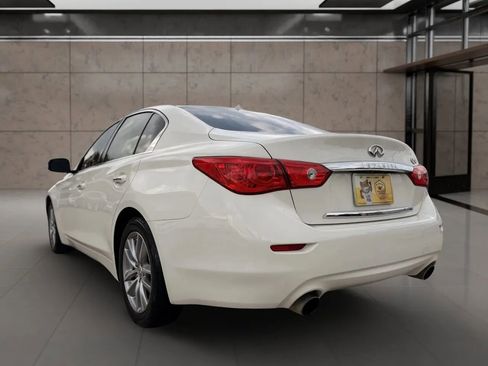Used 2017 INFINITI Q50 2.0t w/ Moonroof Package image 10