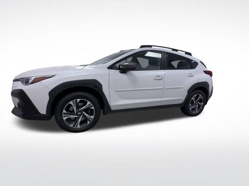Used 2024 Subaru Crosstrek 2.0i Premium AWD/4WD image 4