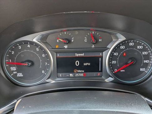 Used 2023 Chevrolet Equinox LT FWD image 11