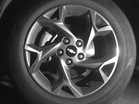 Used 2025 Nissan Sentra SV FWD image 12