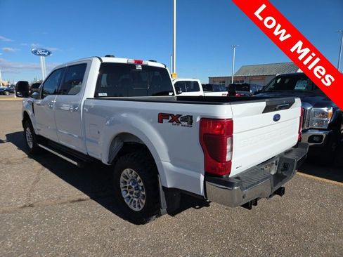 Used 2021 Ford F250 Lariat w/ Chrome Package image 3