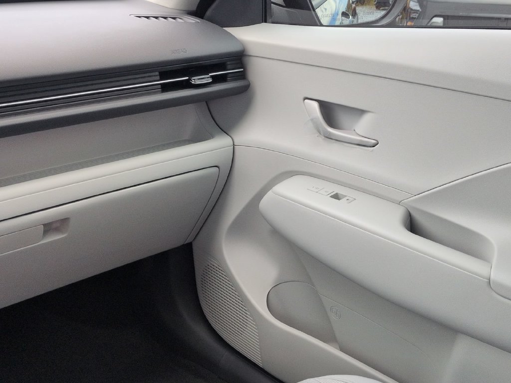New 2027 Hyundai Kona SEL Sport FWD image 23