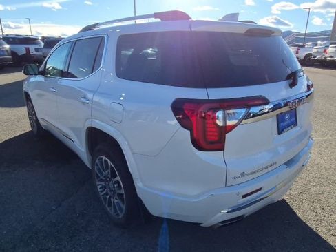 Used 2021 GMC Acadia Denali w/ Denali Ultimate Package image 7