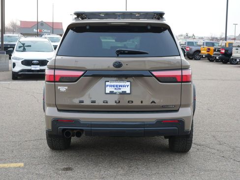 Used 2025 Toyota Sequoia TRD Pro AWD/4WD image 5