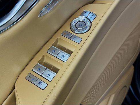 New 2026 Genesis G80 2.5T Advanced image 19