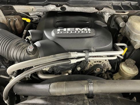 Used 2018 RAM 2500 Laramie w/ Sport Appearance Group image 20