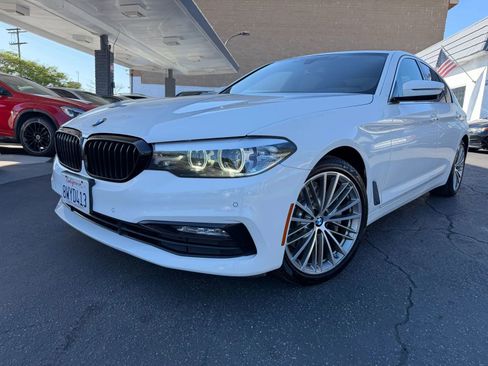 Used 2018 BMW 530i w/ Premium Package image 1