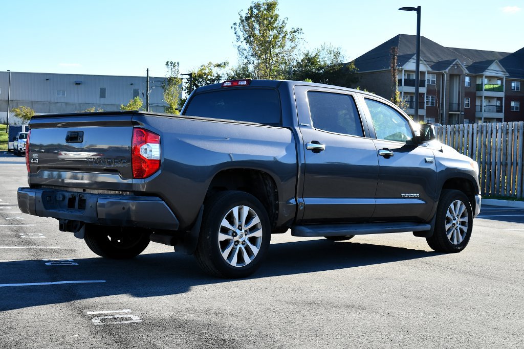Used 2015 Toyota Tundra Limited w/ Limited Premium Package AWD/4WD image 10
