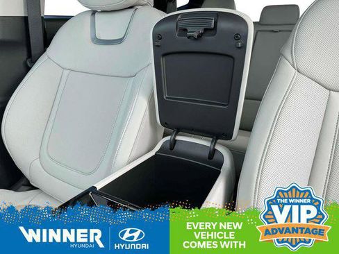 New 2025 Hyundai Tucson Limited image 19