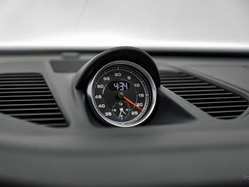 Used 2019 Porsche 911 Turbo S AWD/4WD image 76