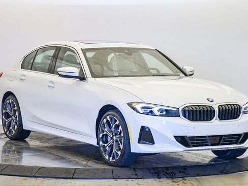 New 2026 BMW 330i xDrive Sedan w/ Premium Package image 6