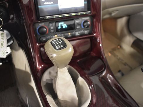 Used 2003 Chevrolet Corvette Convertible w/ Preferred Equipment Group1 image 22