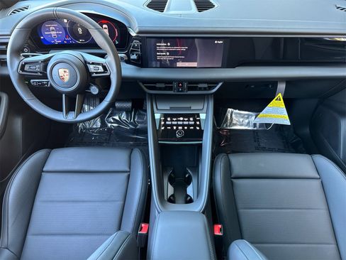 New 2025 Porsche Macan Electric image 6