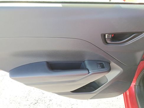 Used 2024 Subaru Impreza 2.0i Sport image 7