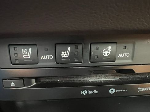 Used 2019 Lexus ES 350 w/ Premium Package FWD image 35