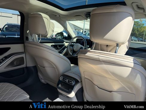 Certified 2024 Mercedes-Benz S 580 4MATIC Sedan image 27