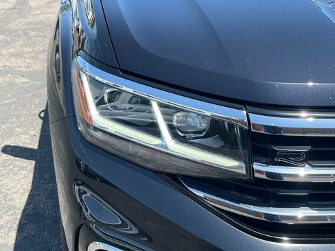Used 2022 Volkswagen Atlas SEL Premium AWD/4WD image 42